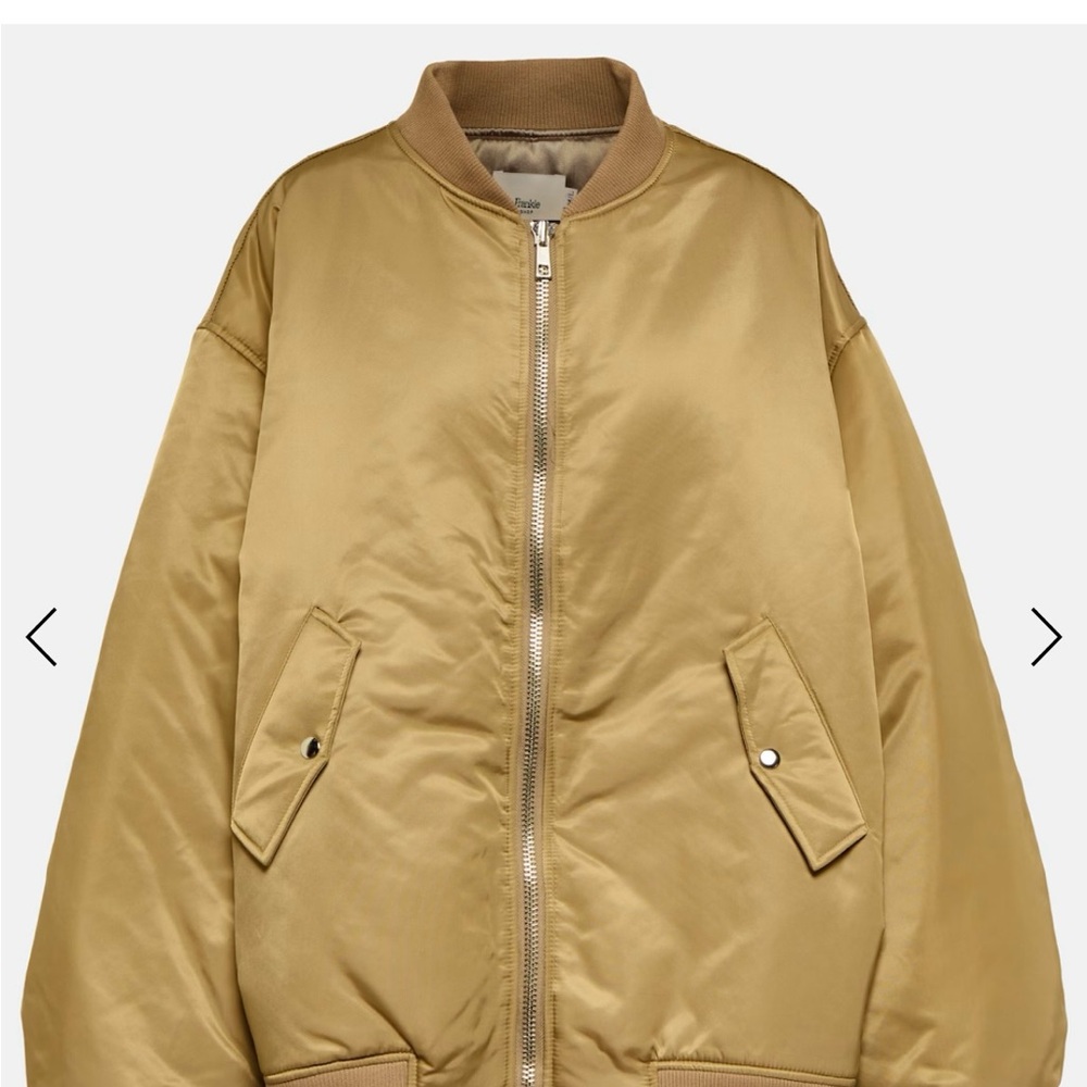 THE FRANKIE SHOP
Astra technical bomber jacket
Size:XS/S